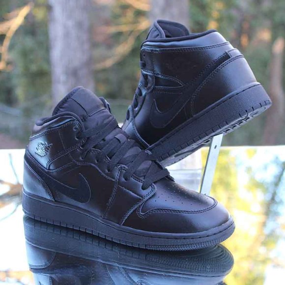 Air Jordan 1 Mid Deep Black - Picture 3 of 13